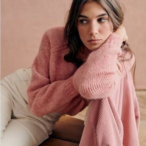 Sézane famous Otis blush XS